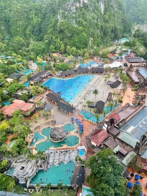 Onsen Suits Hjm @ Sunway Apartment *
